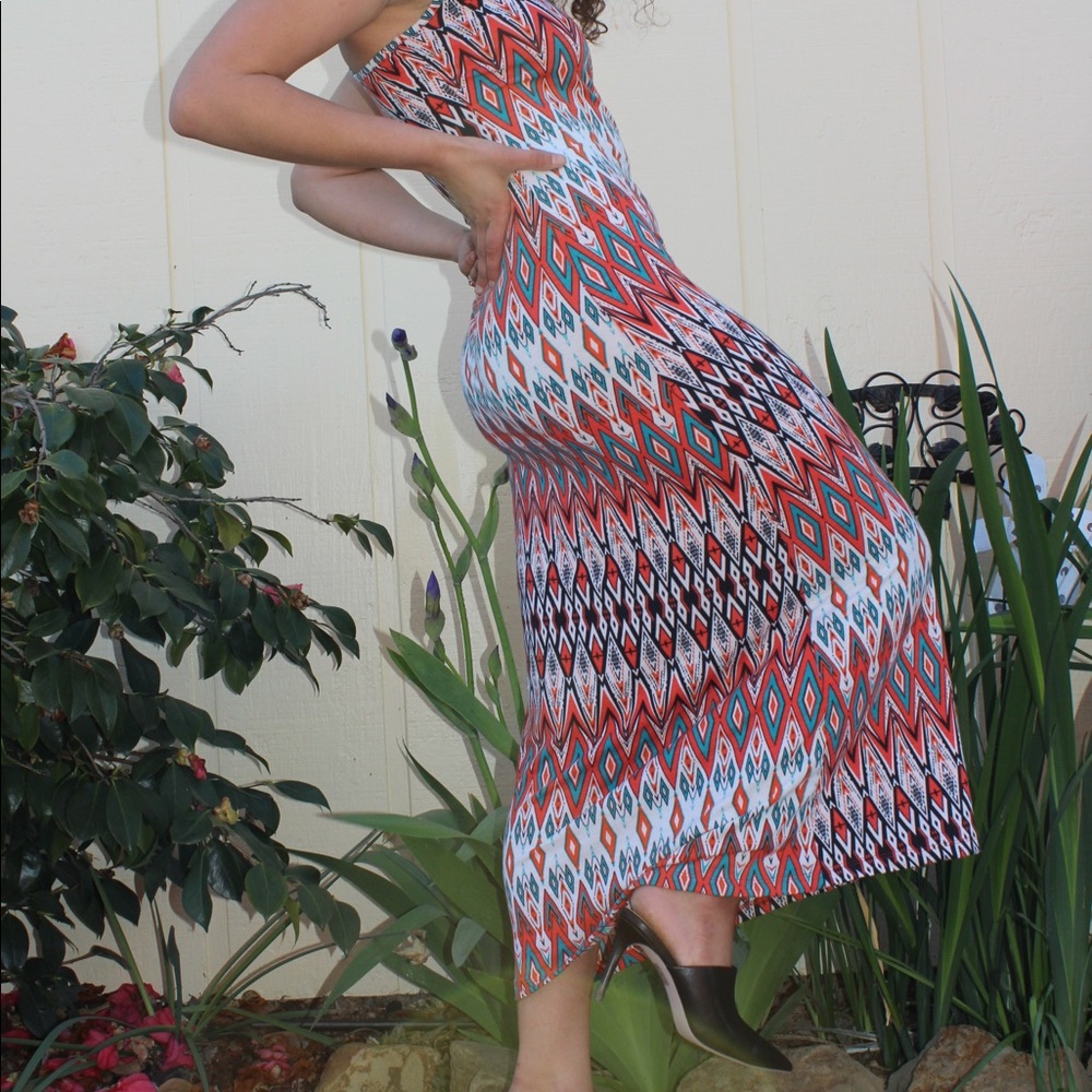 Multi colored Patterned Racer Back Tank Maxi Dress - Picture 6 of 8